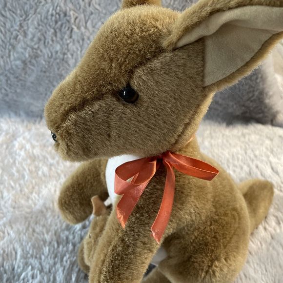 Corroboree Australia Kangaroo Plush Toy With Joey In Pouch Soft Stuffed Animal - Picture 12 of 16